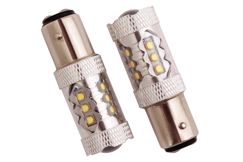 Двухконтактная светодиодная (LED) лампа 12 - 24 V, 15 W (белый) - Купить с доставкой в магазине полезной электроники Web55.ru